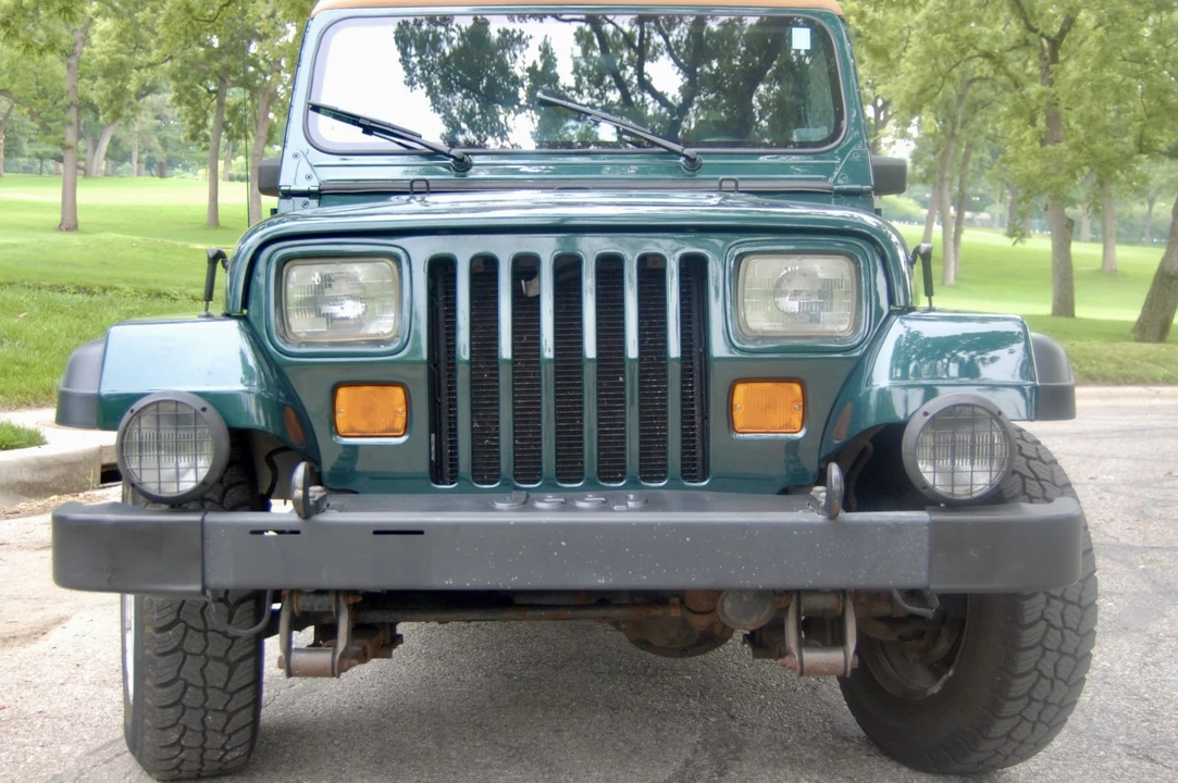 1993 Jeep YJ Wrangler - Image 3 of 31
