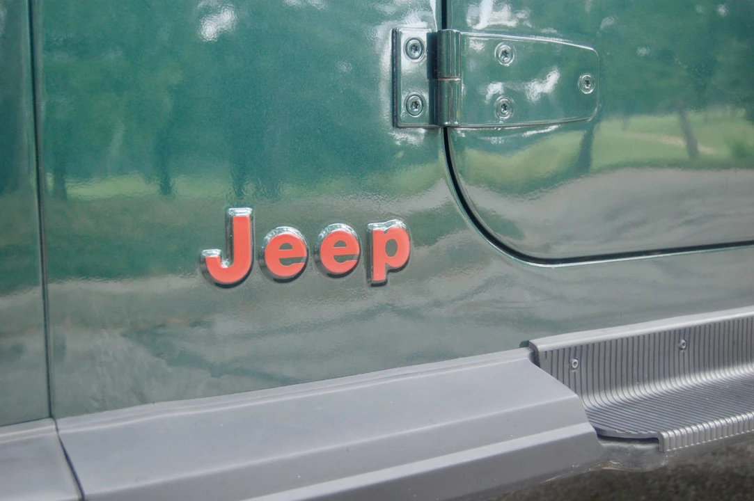 1993 Jeep YJ Wrangler - Image 22 of 31