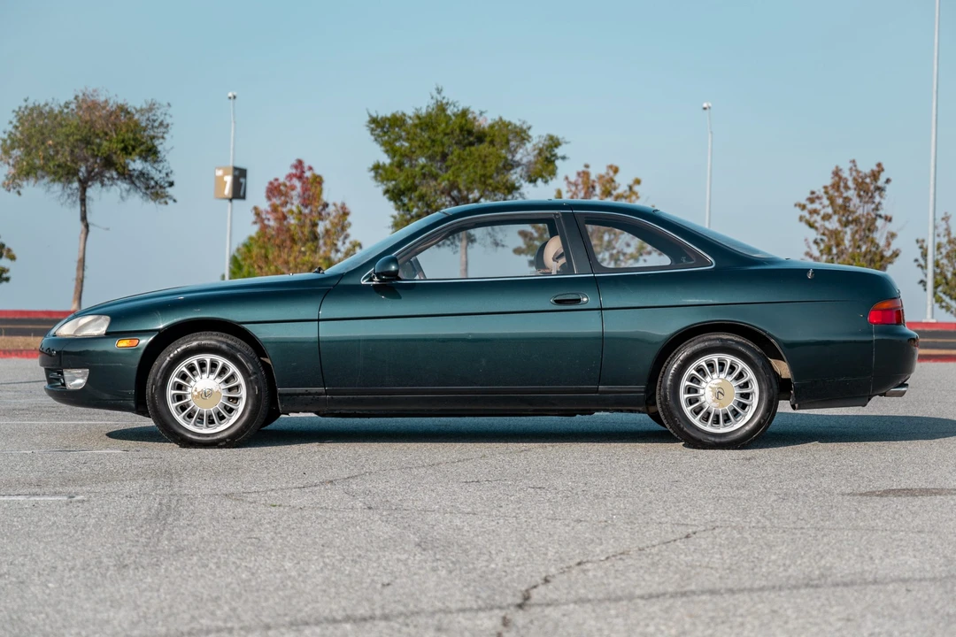 1993 Lexus SC400 - Image 2 of 31