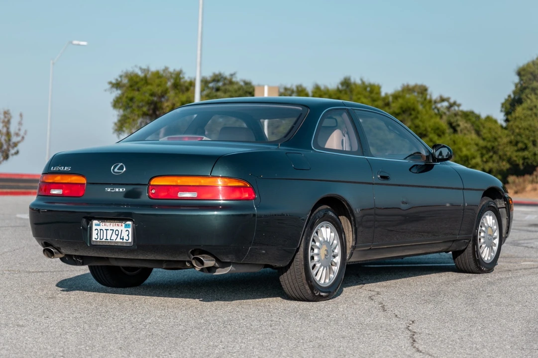 1993 Lexus SC - Image 7 of 31