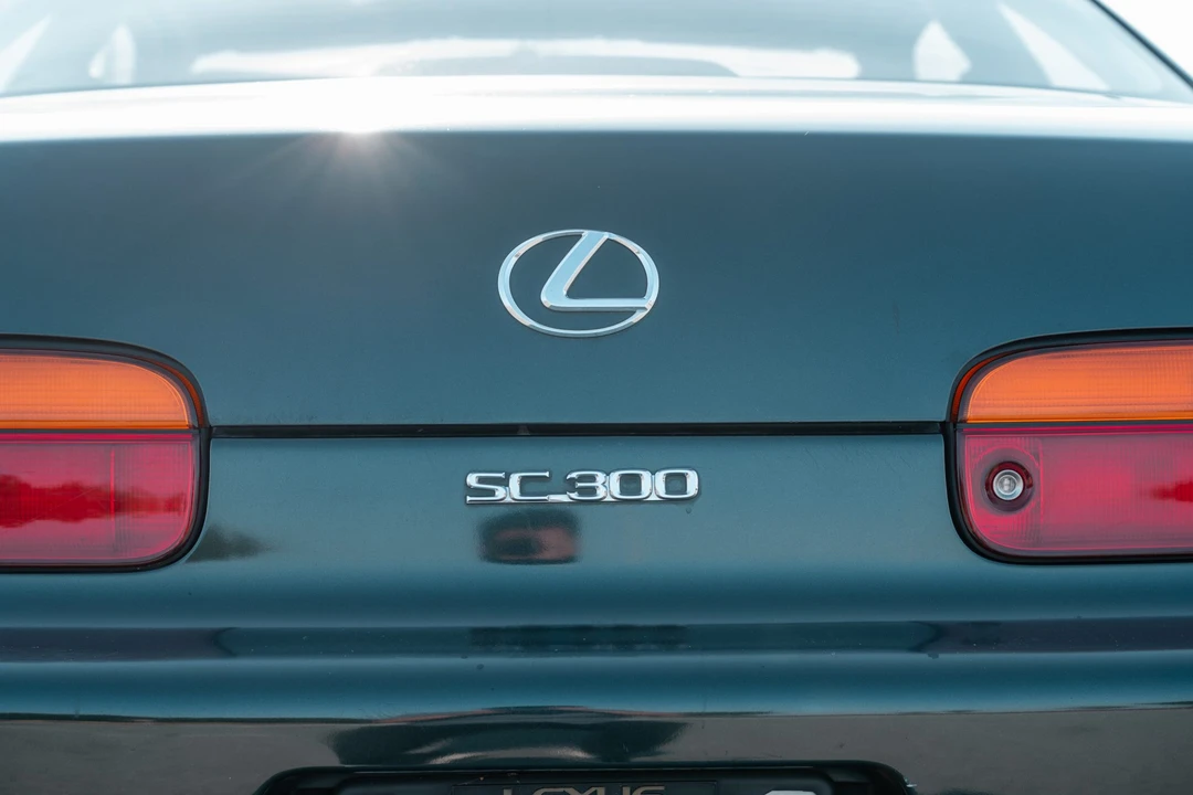1993 Lexus SC - Image 22 of 31