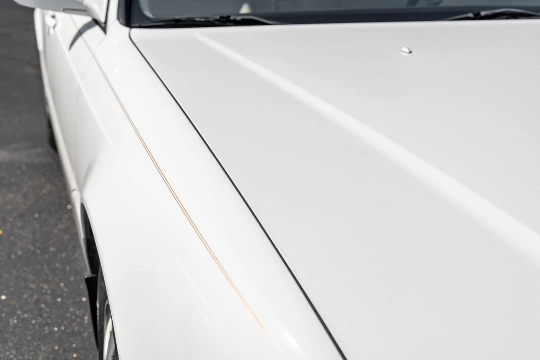1995 Acura Legend 2nd Gen - Image 13 of 31