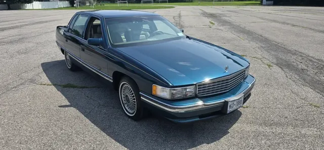 1995 Cadillac Sedan deVille