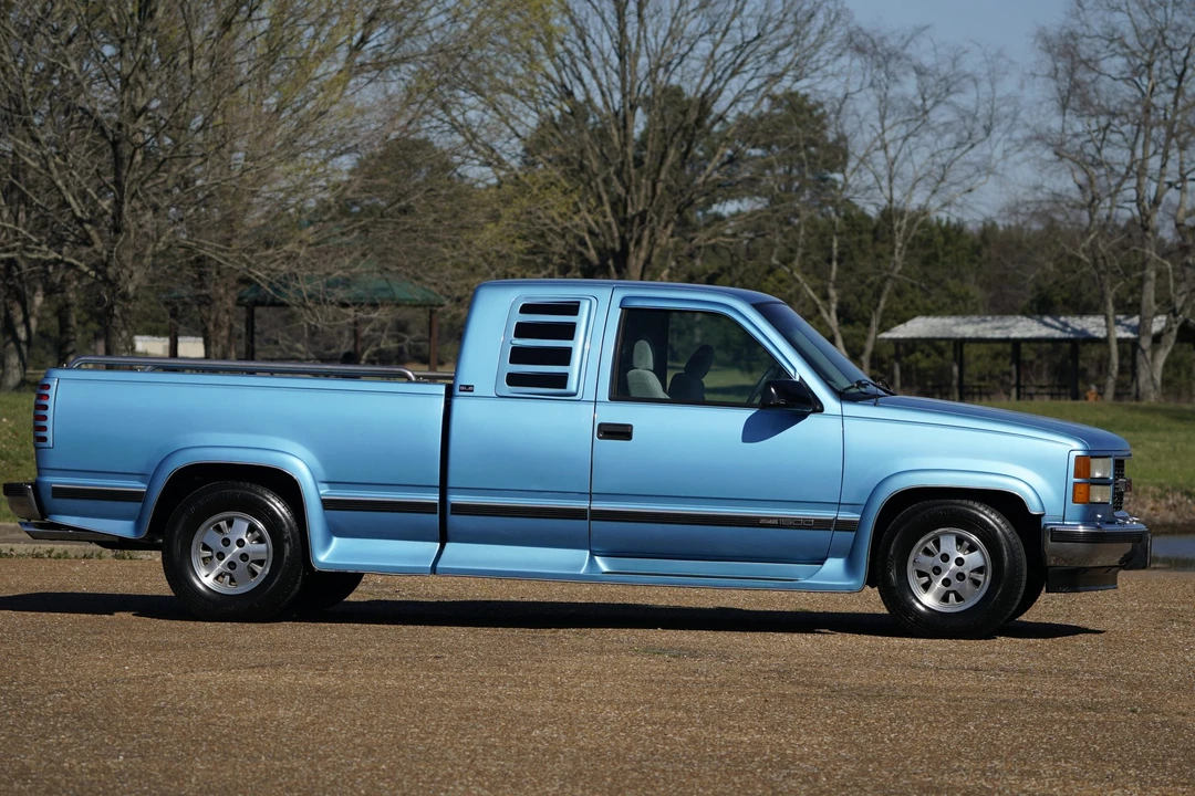 1995 GMC Sierra 1st Gen - Image 6 of 31