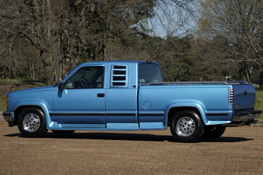 1995 GMC Sierra 1st Gen - Image 16 of 31