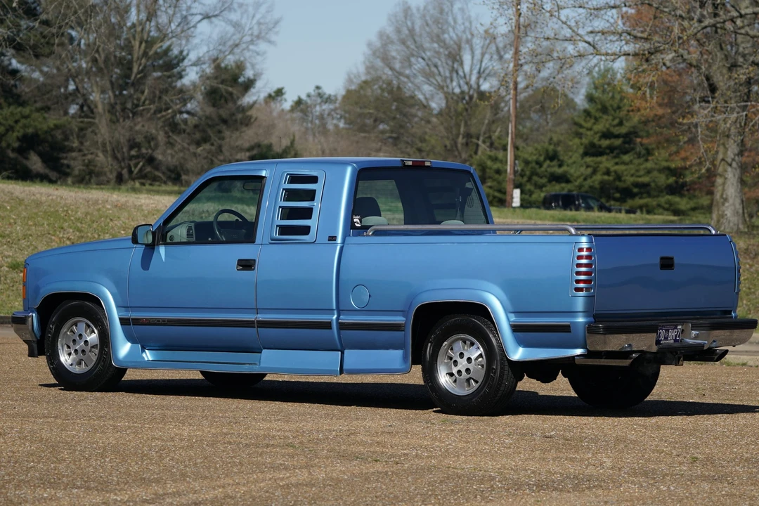 1995 GMC Sierra 1st Gen - Image 15 of 31