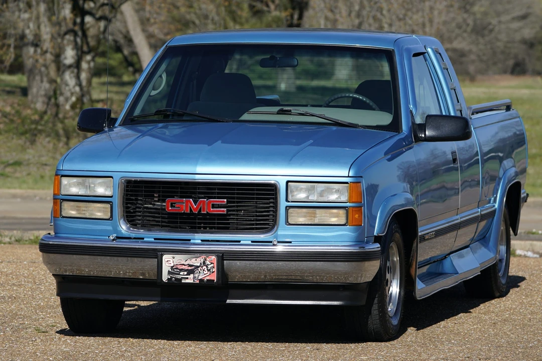 1995 GMC Sierra 1st Gen - Image 23 of 31