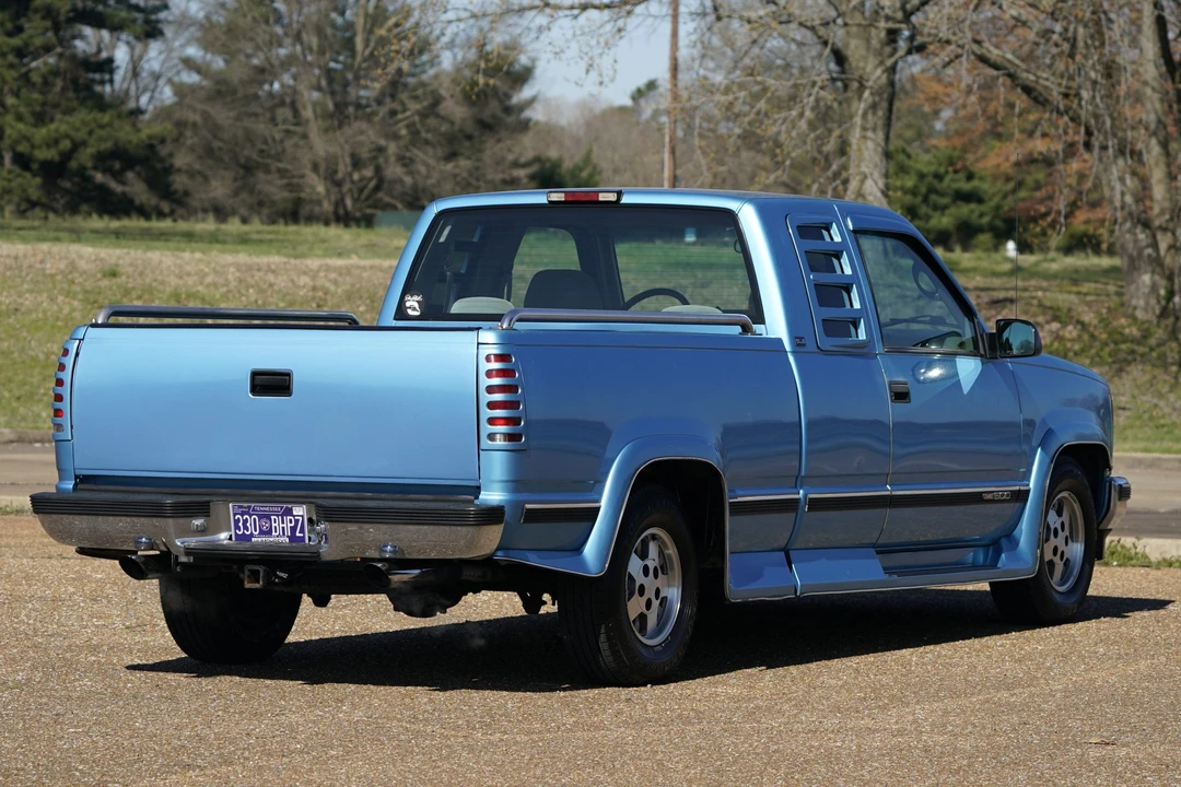 1995 GMC Sierra 1st Gen - Image 10 of 31