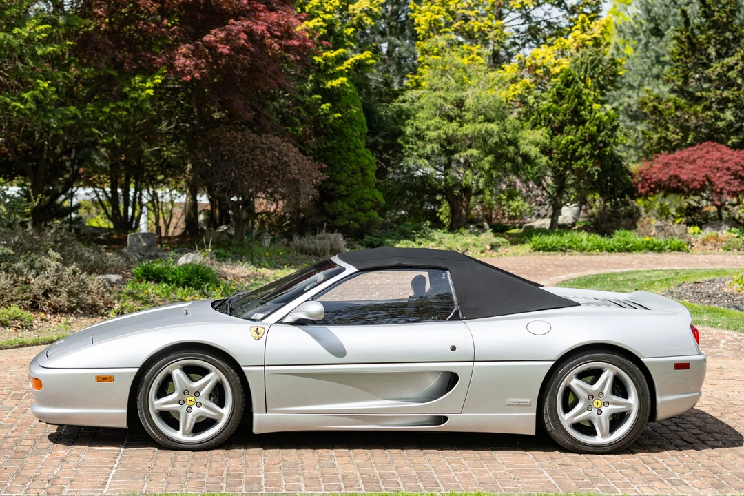 1996 Ferrari F355 Spider - Image 17 of 31