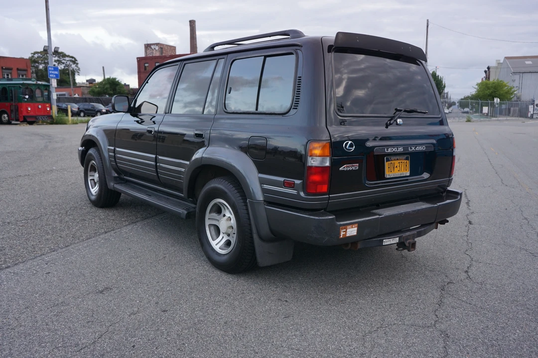 1996 Lexus LX 1st Gen - Image 18 of 31