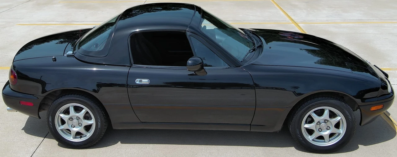 1996 Mazda NA MX-5 Miata - Image 5 of 31
