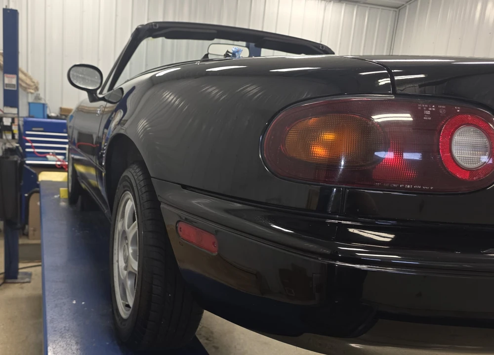 1996 Mazda NA MX-5 Miata - Image 27 of 31