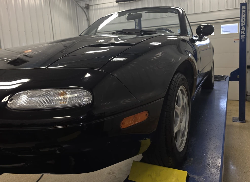 1996 Mazda NA MX-5 Miata - Image 26 of 31