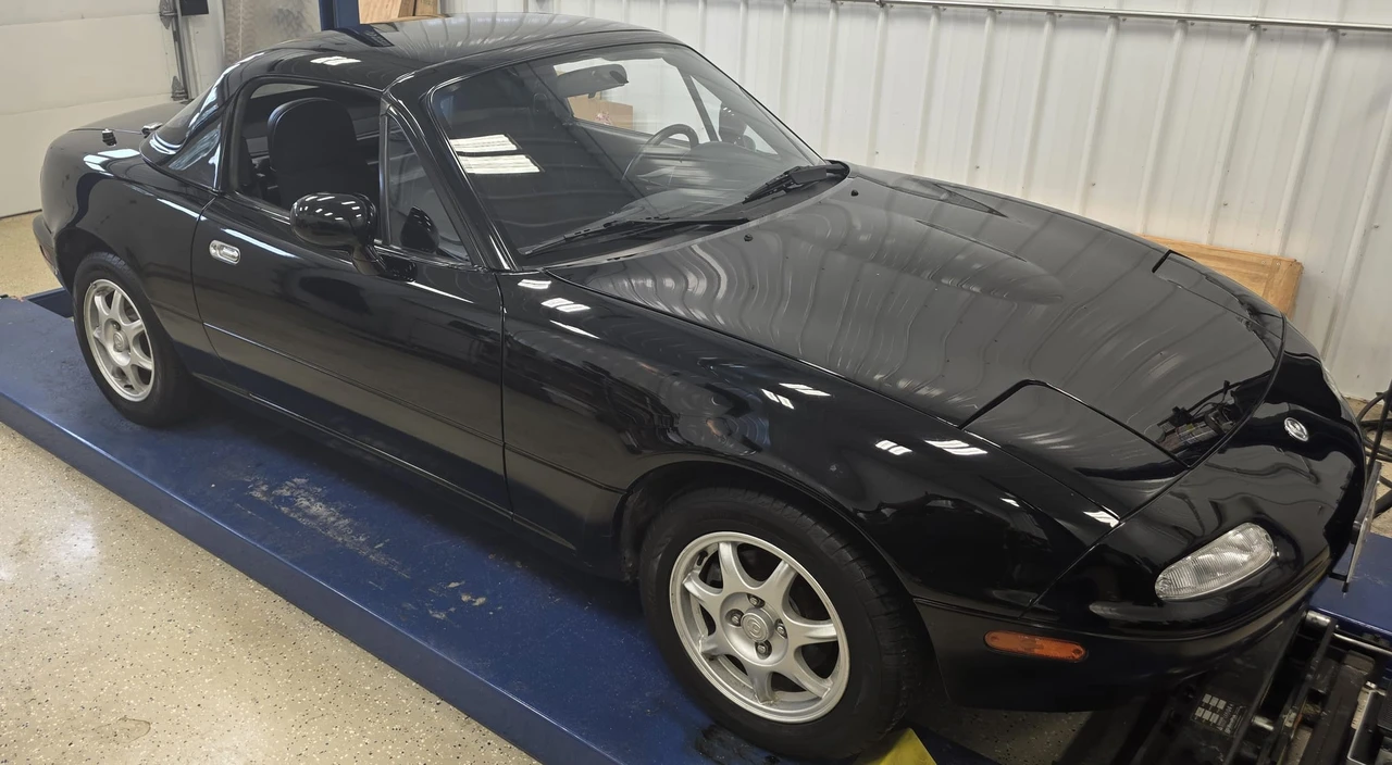1996 Mazda NA MX-5 Miata - Image 21 of 31