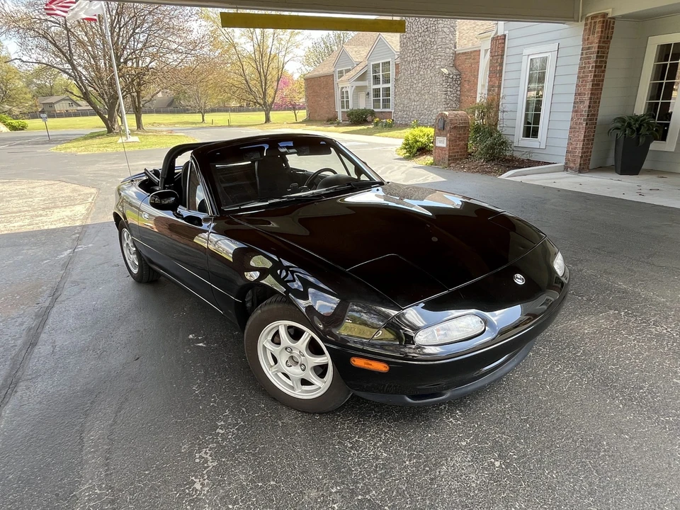 1996 Mazda NA MX-5 Miata - Image 21 of 31