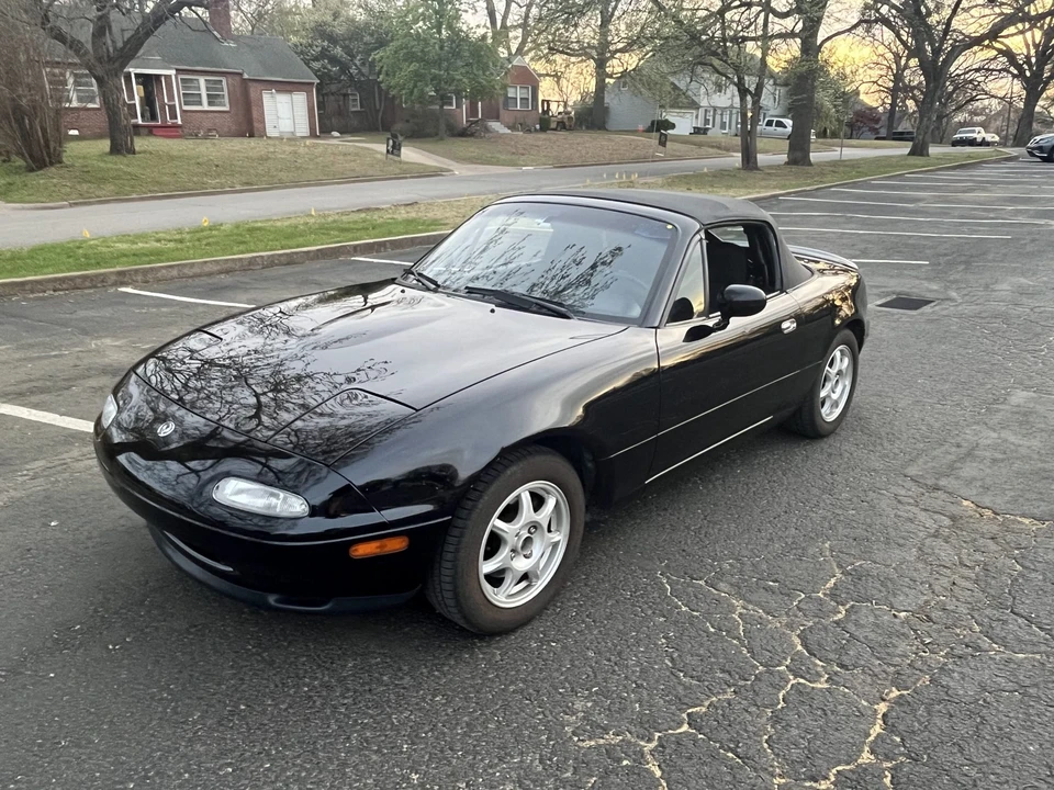 1996 Mazda NA MX-5 Miata - Image 24 of 31