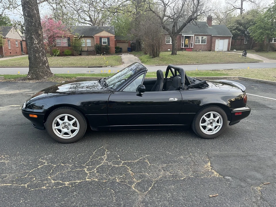 1996 Mazda NA MX-5 Miata - Image 17 of 31