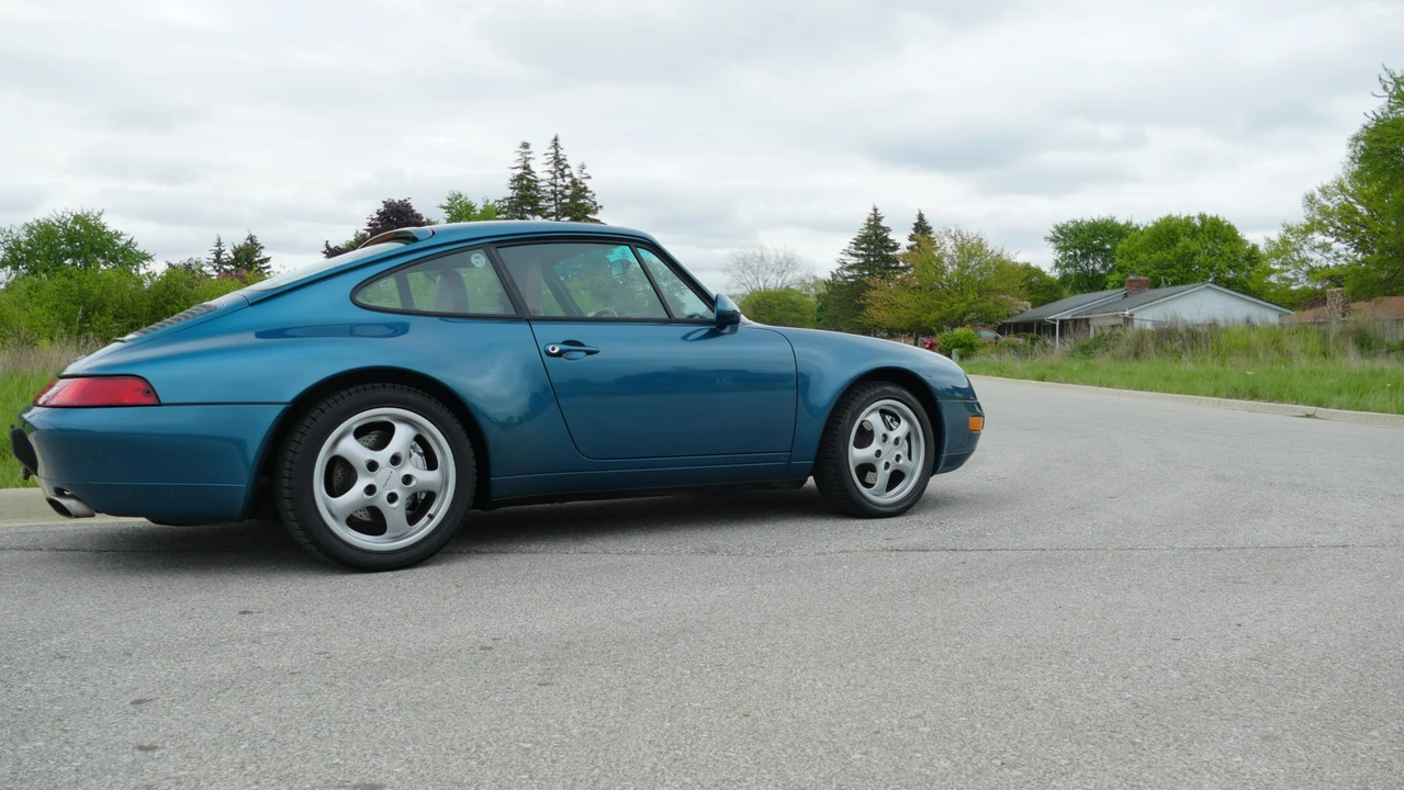 1996 Porsche 993 Carrera - Image 11 of 31