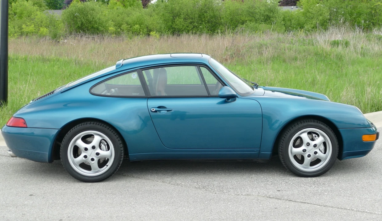 1996 Porsche 993 Carrera - Image 12 of 31