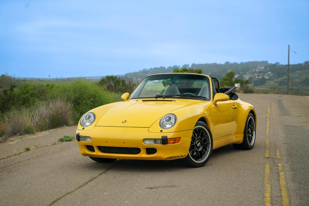 1996 Porsche 993 Carrera - Image 8 of 31