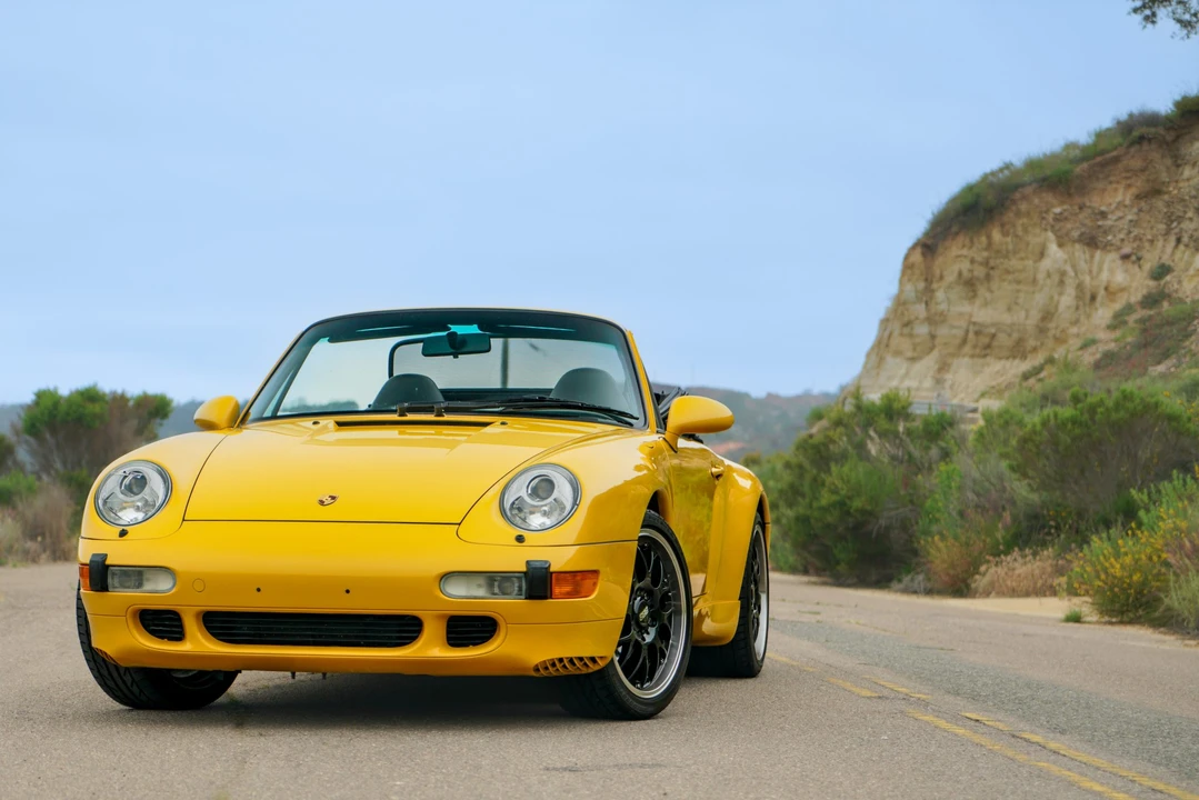 1996 Porsche 993 Carrera - Image 14 of 31