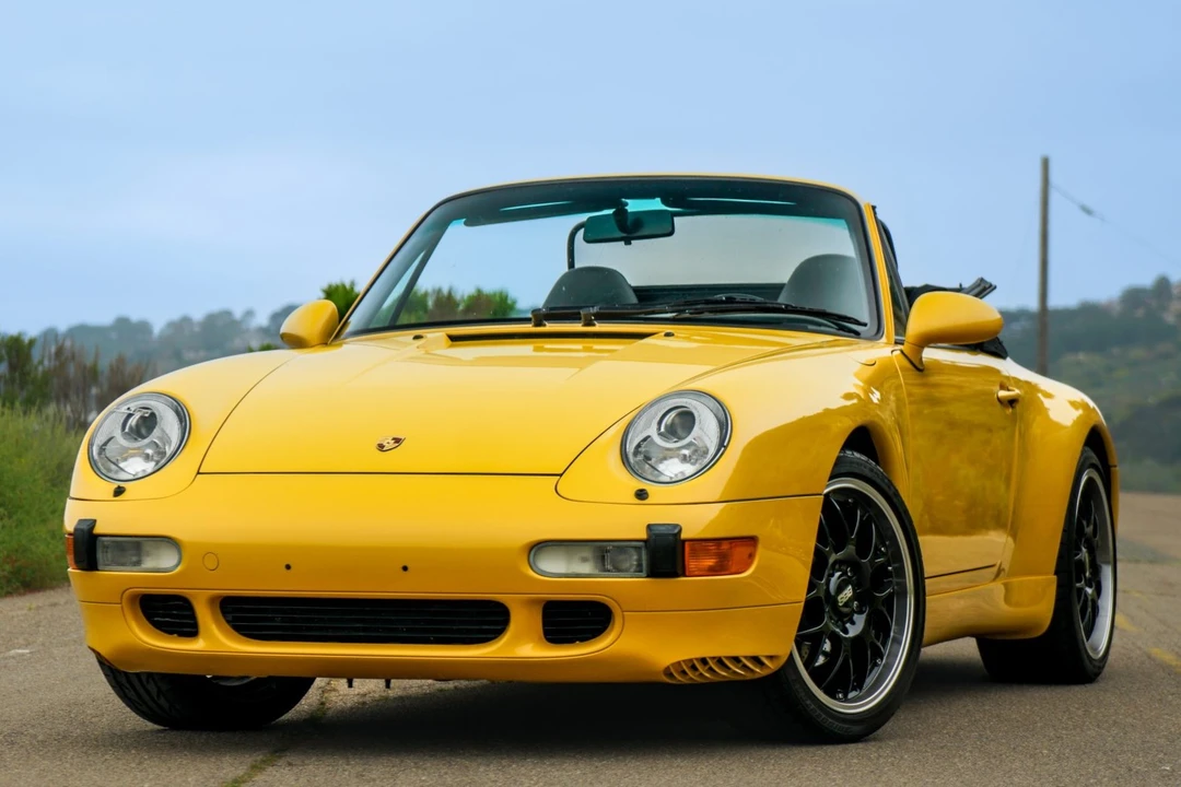 1996 Porsche 993 Carrera - Image 10 of 31