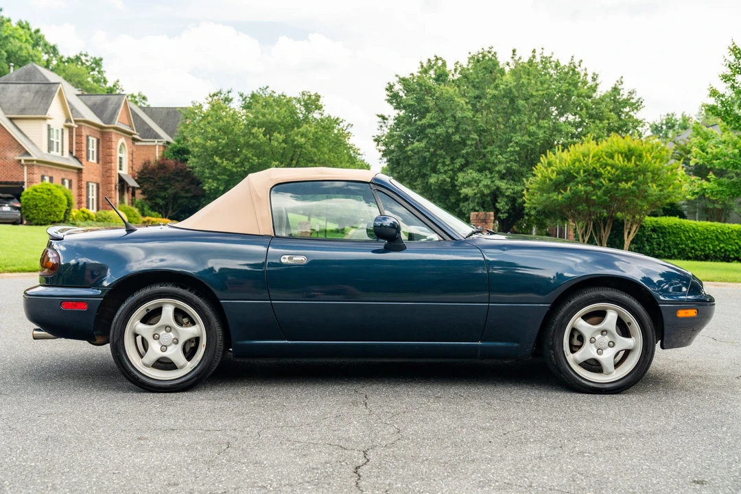1997 Mazda NA MX-5 Miata - Image 12 of 31