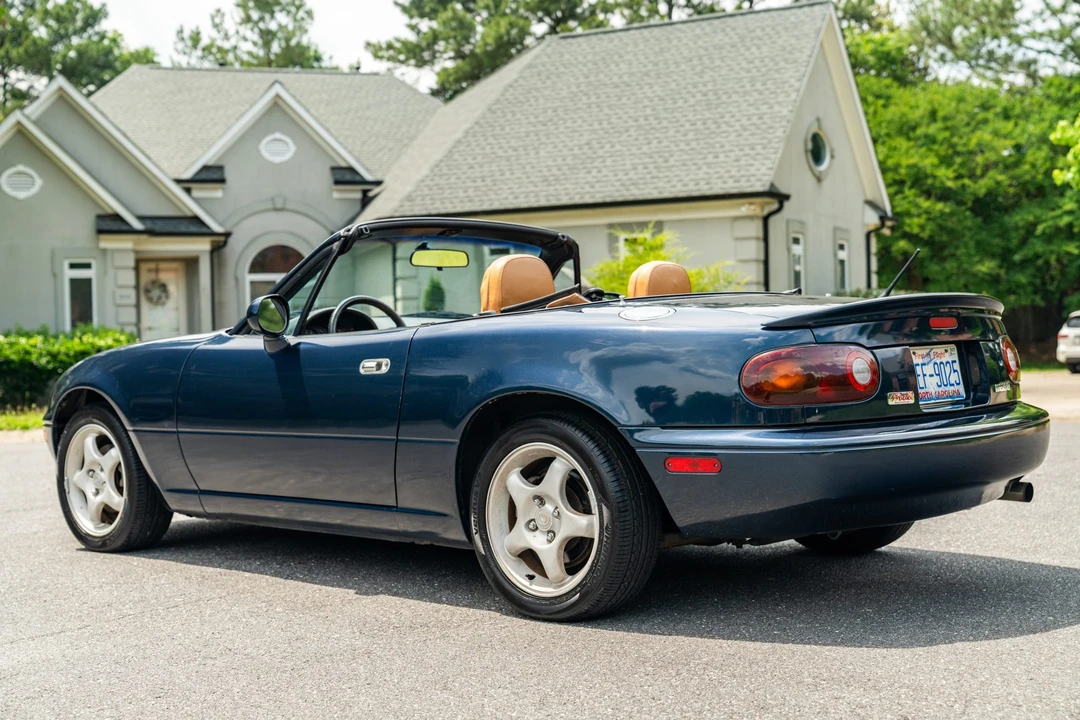 1997 Mazda NA MX-5 Miata - Image 7 of 31