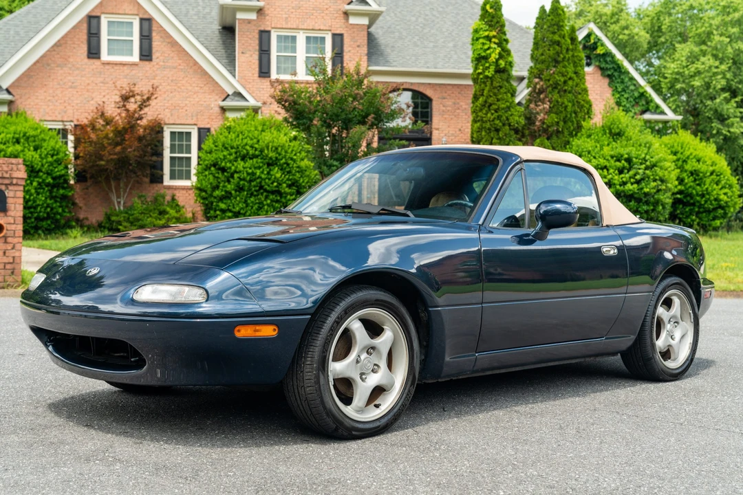 1997 Mazda NA MX-5 Miata - Image 9 of 31
