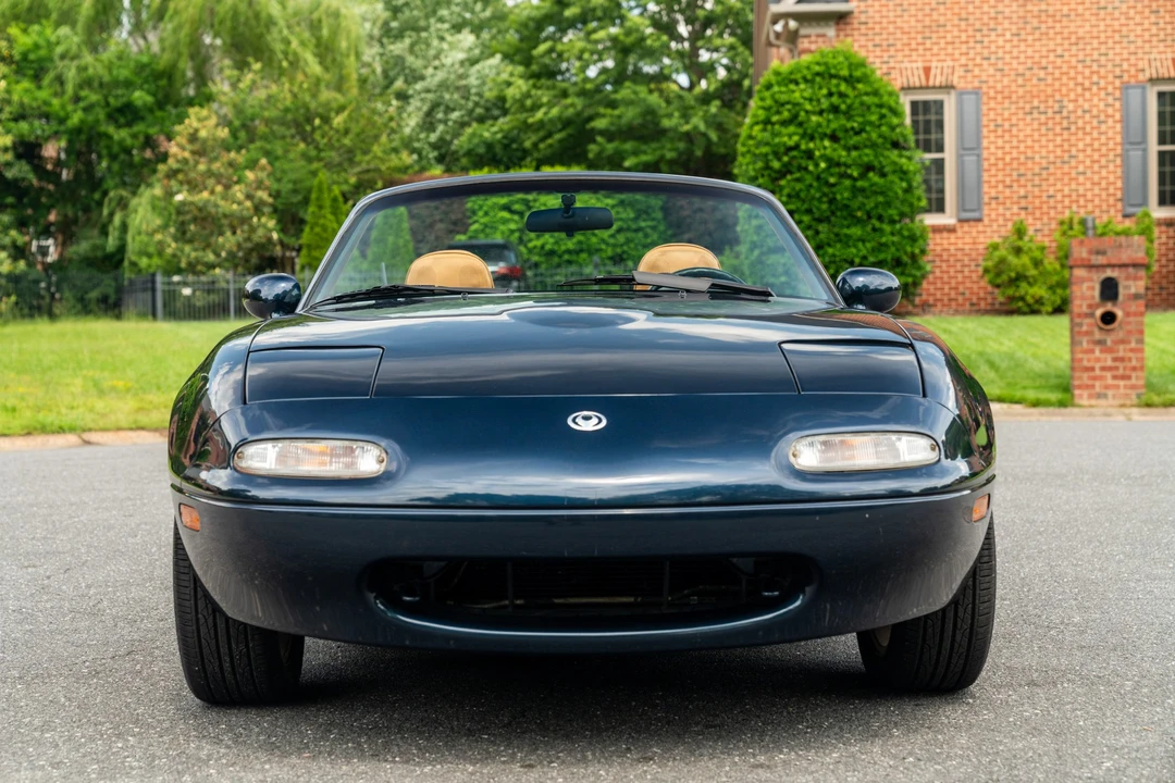 1997 Mazda NA MX-5 Miata - Image 2 of 31