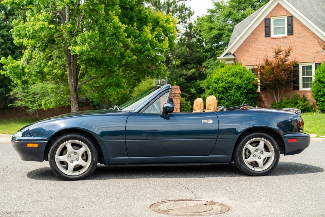 1997 Mazda NA MX-5 Miata - Image 8 of 31