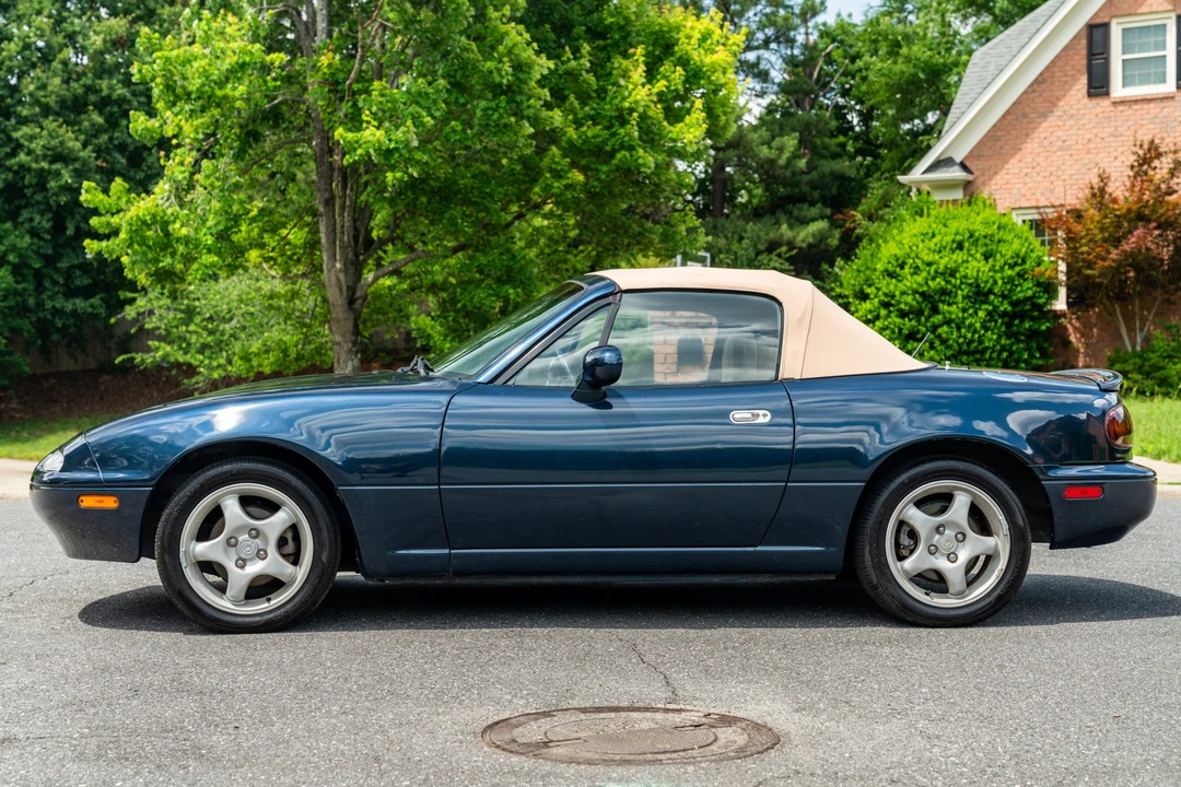 1997 Mazda NA MX-5 Miata - Image 16 of 31