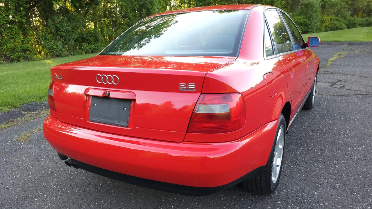 1998 Audi - Image 13 of 31