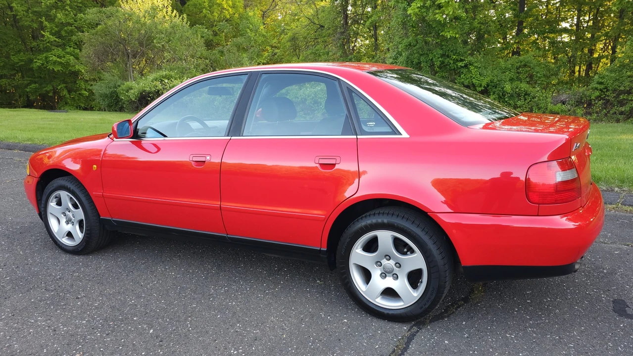 1998 Audi - Image 8 of 31