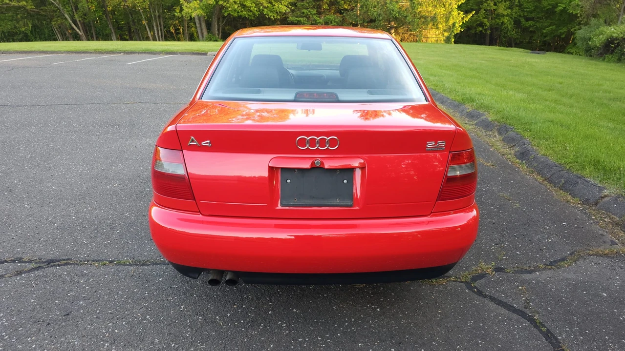 1998 Audi - Image 12 of 31