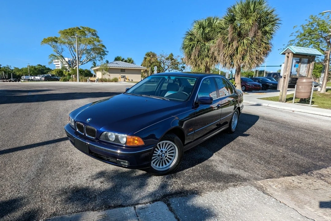 1998 BMW E39 540i - Image 2 of 31