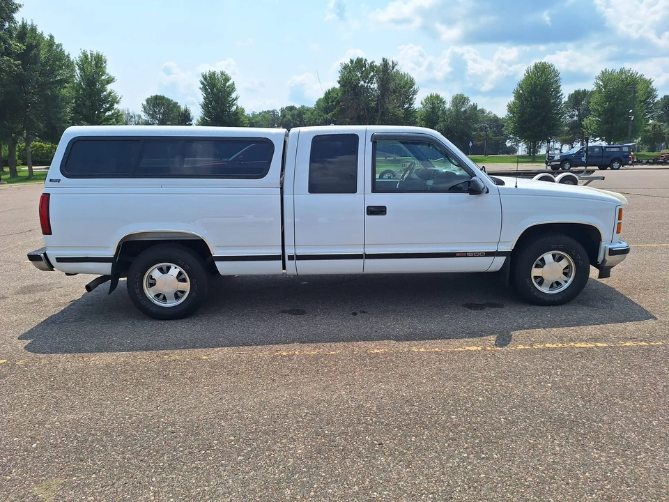 1998 GMC Sierra 1st Gen - Image 8 of 31