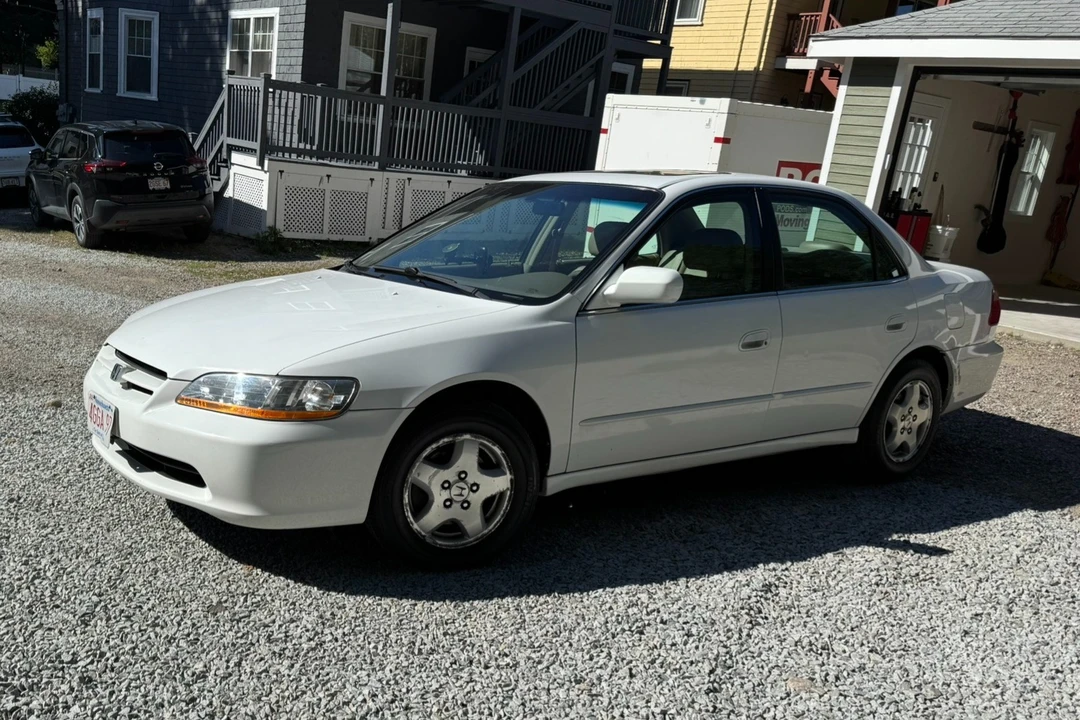 1998 Honda Accord 6th Gen - Image 1 of 31