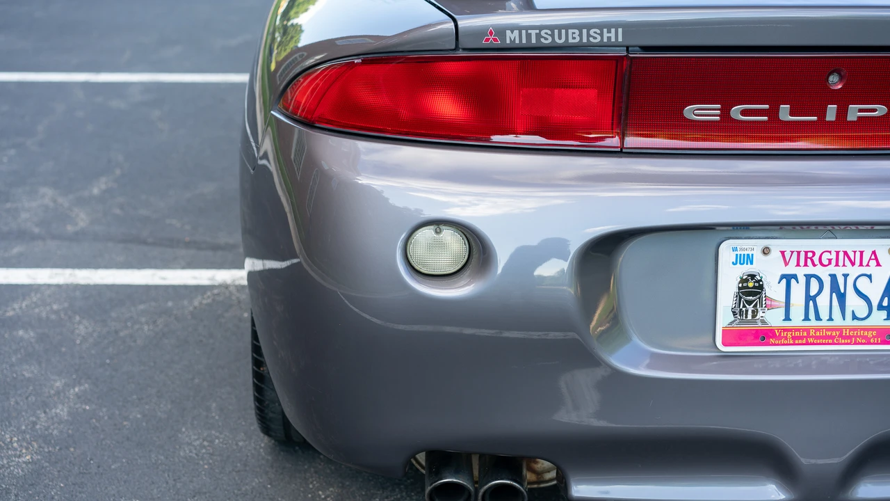 1998 Mitsubishi Eclipse 2nd Gen - Image 25 of 31