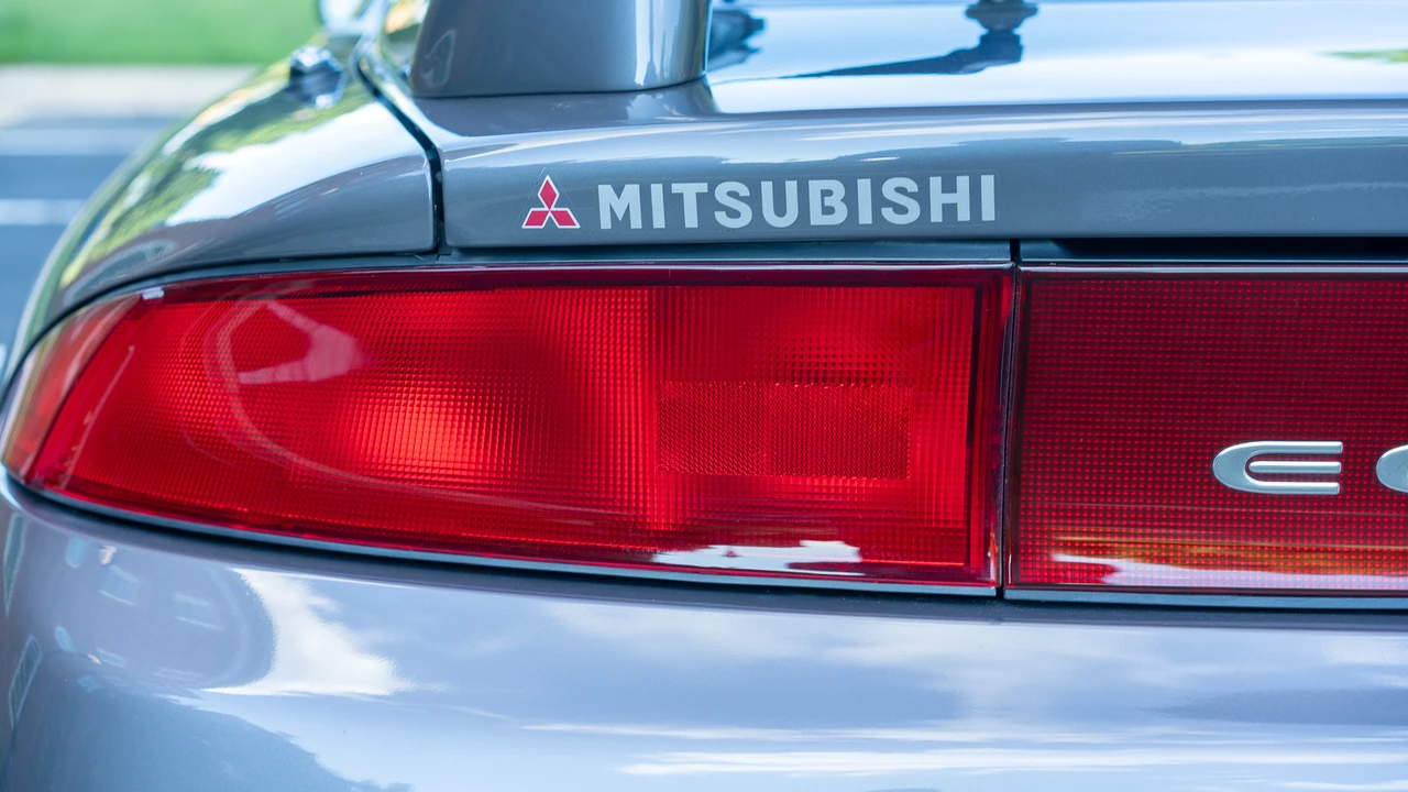 1998 Mitsubishi Eclipse 2nd Gen - Image 26 of 31
