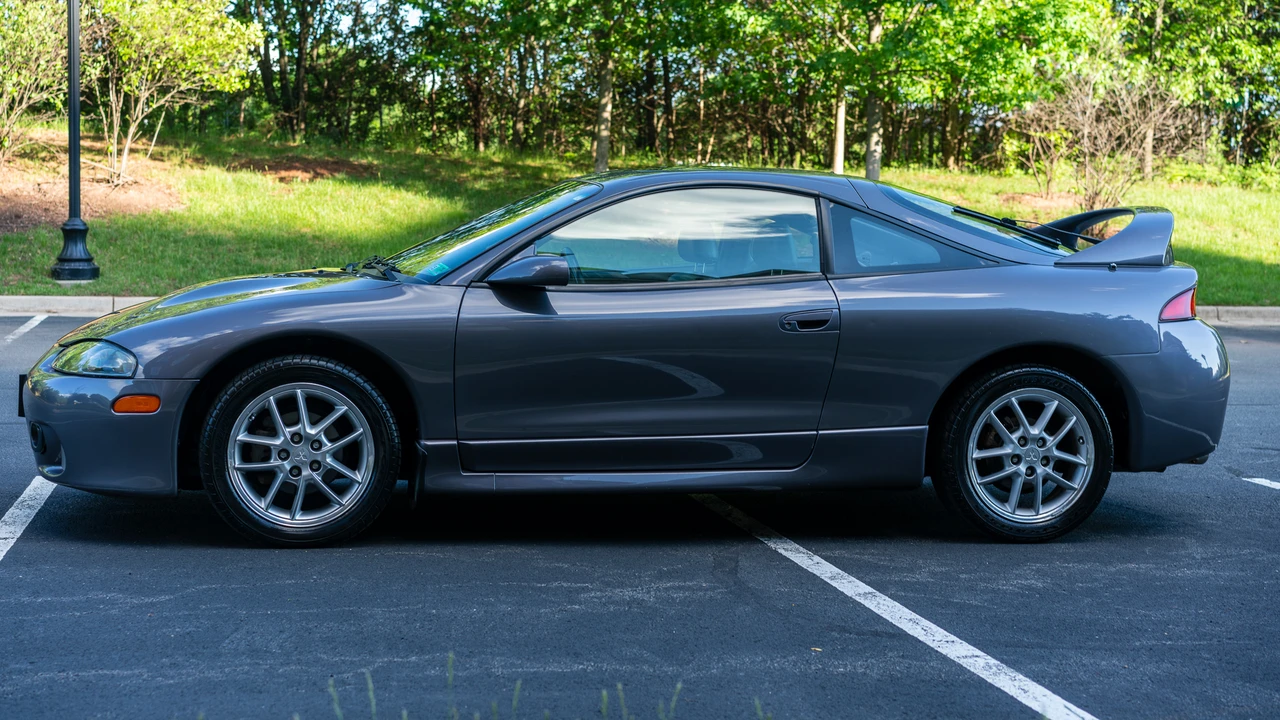 1998 Mitsubishi Eclipse 2nd Gen - Image 4 of 31