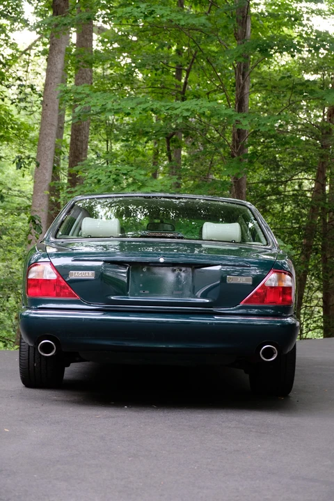 1999 Jaguar X308 XJR - Image 5 of 31