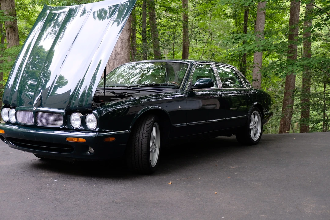 1999 Jaguar X308 XJR - Image 15 of 31