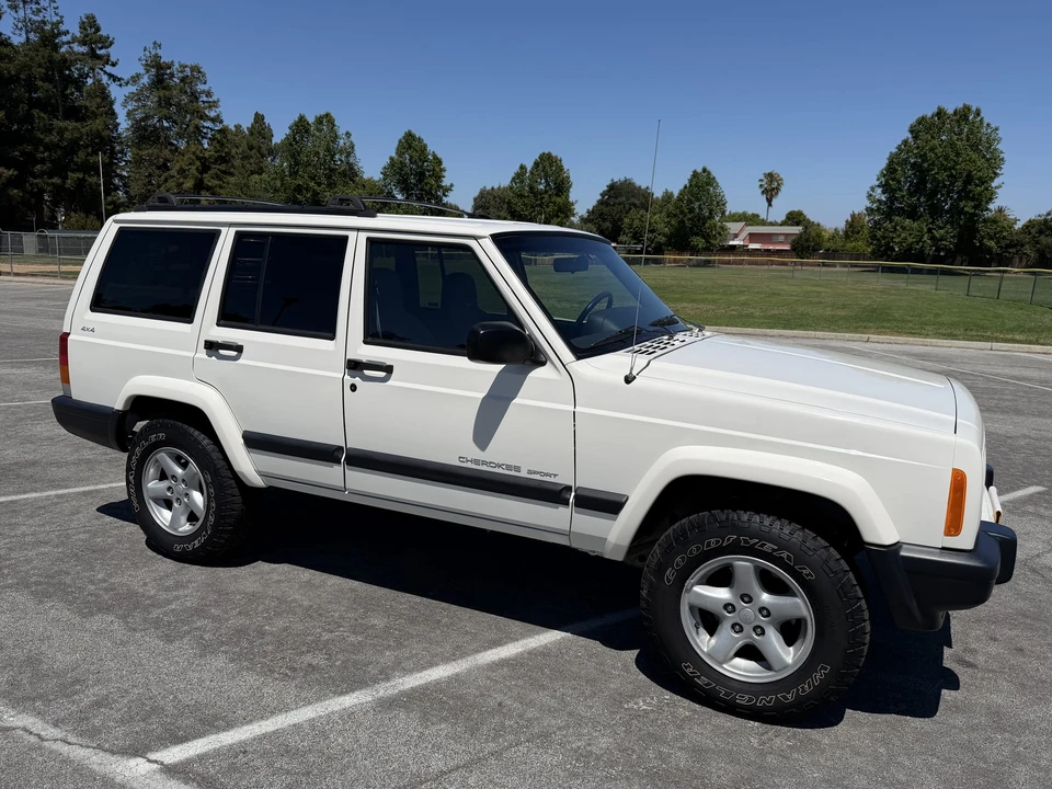 1999 Jeep XJ Cherokee - Image 20 of 31