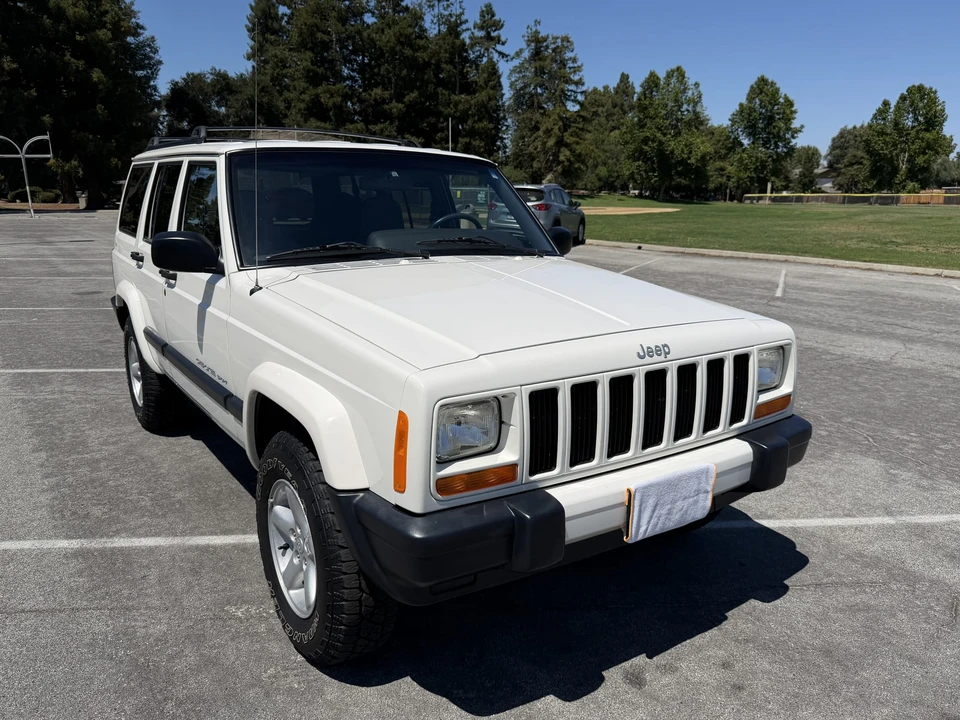 1999 Jeep XJ Cherokee - Image 3 of 31