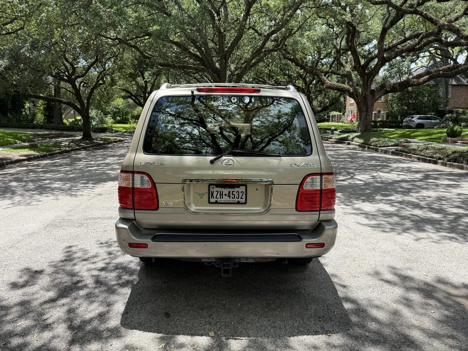 1999 Lexus LX 2nd Gen - Image 5 of 31