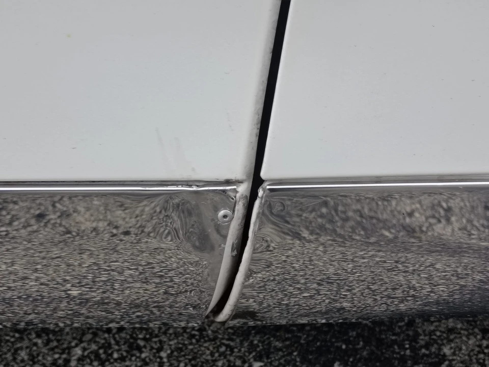 1999 Lincoln Town Car - Image 21 of 31