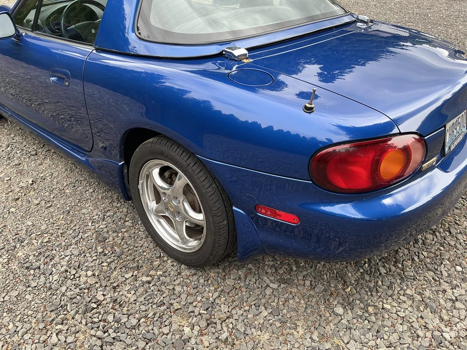 1999 Mazda NB MX-5 Miata - Image 21 of 31