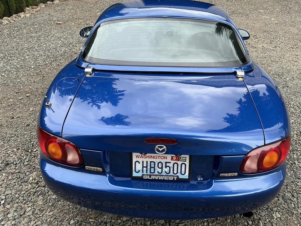 1999 Mazda NB MX-5 Miata - Image 8 of 31