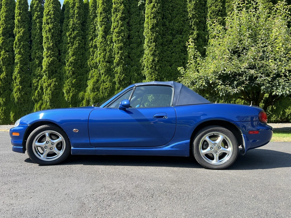 1999 Mazda NB MX-5 Miata - Image 5 of 31